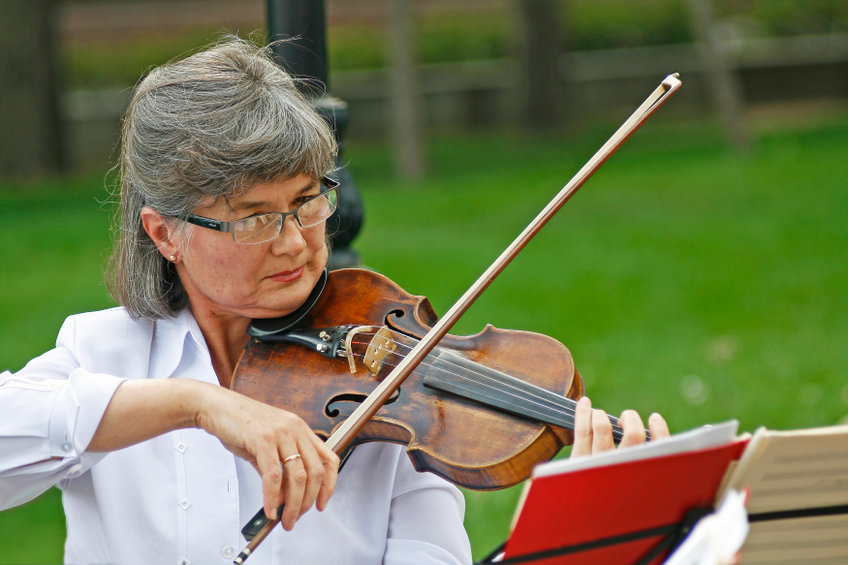 ashford hall How Music Benefits Seniors 4 Benefits Of Learning An Instrument After Age 60